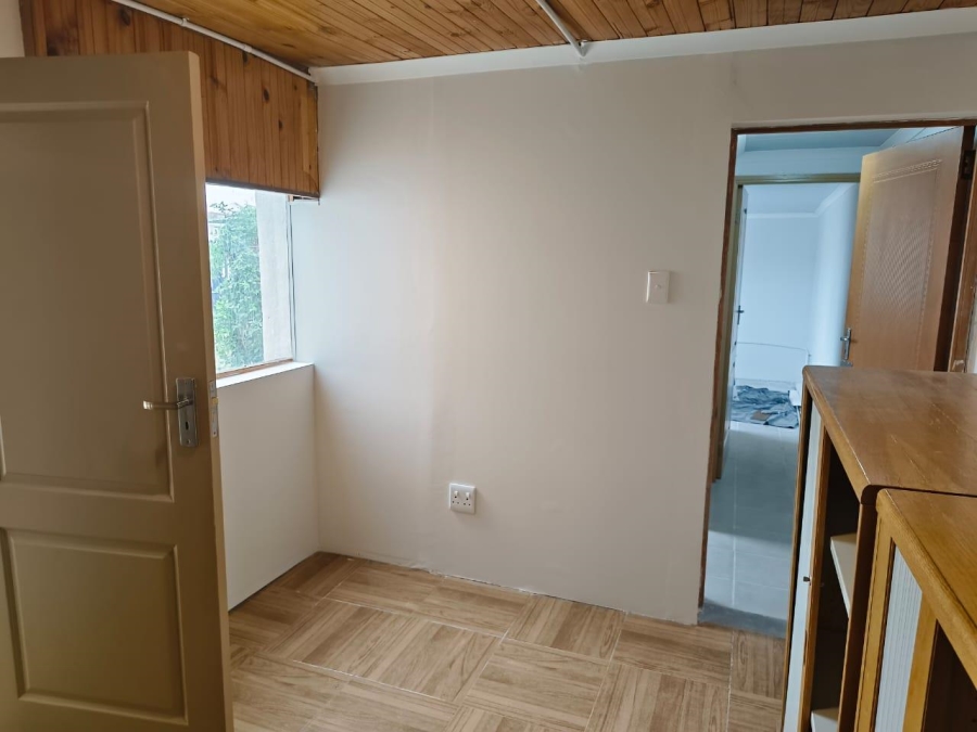 To Let 3 Bedroom Property for Rent in Sanddrift Western Cape